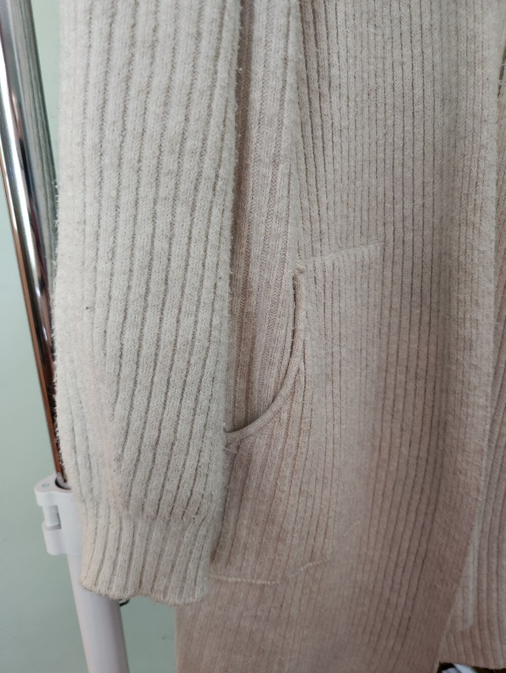 Cream Open-Front Ribbed Cardigan with Pockets - Picture 4 of 5
